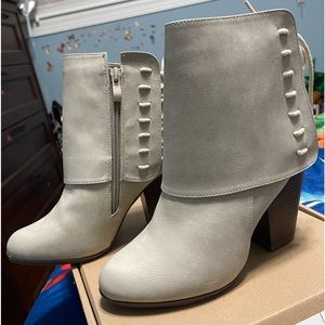 Ayla Booties Color Stone NEW